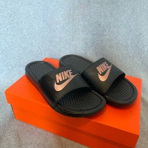Nike slides